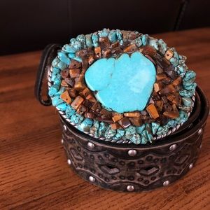Leather belt with turquoise stones buckle